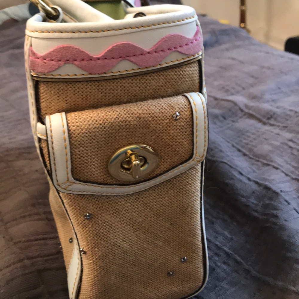 Coach purse - Picture 4 of 7